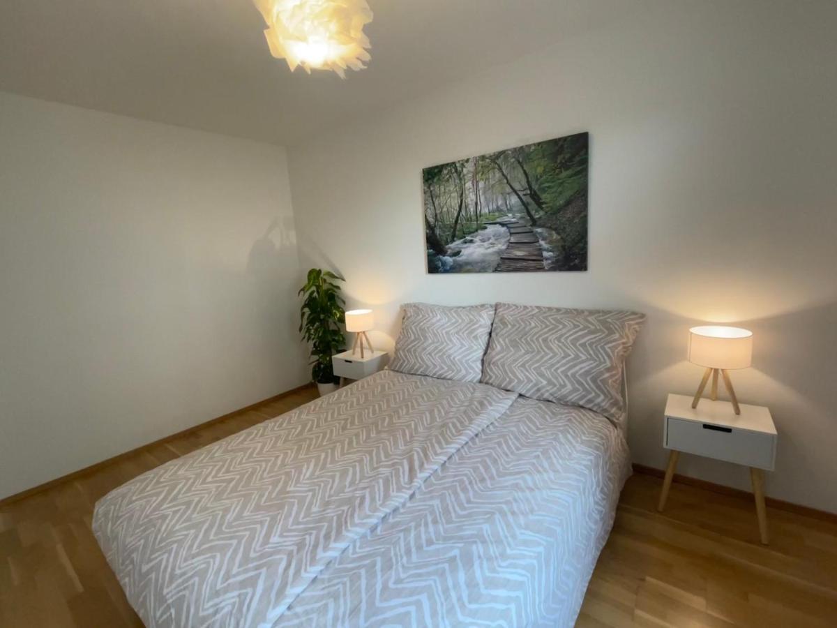55 M2 Stylish Apartment With Balcony & Parking เวียนนา ภายนอก รูปภาพ